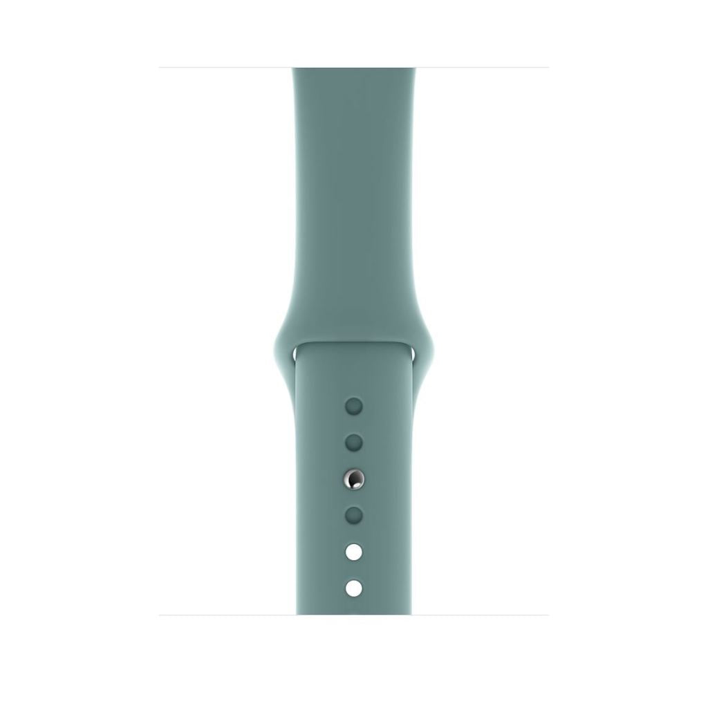 A pine green colour silicon sport band on an apple watch series 8 41mm