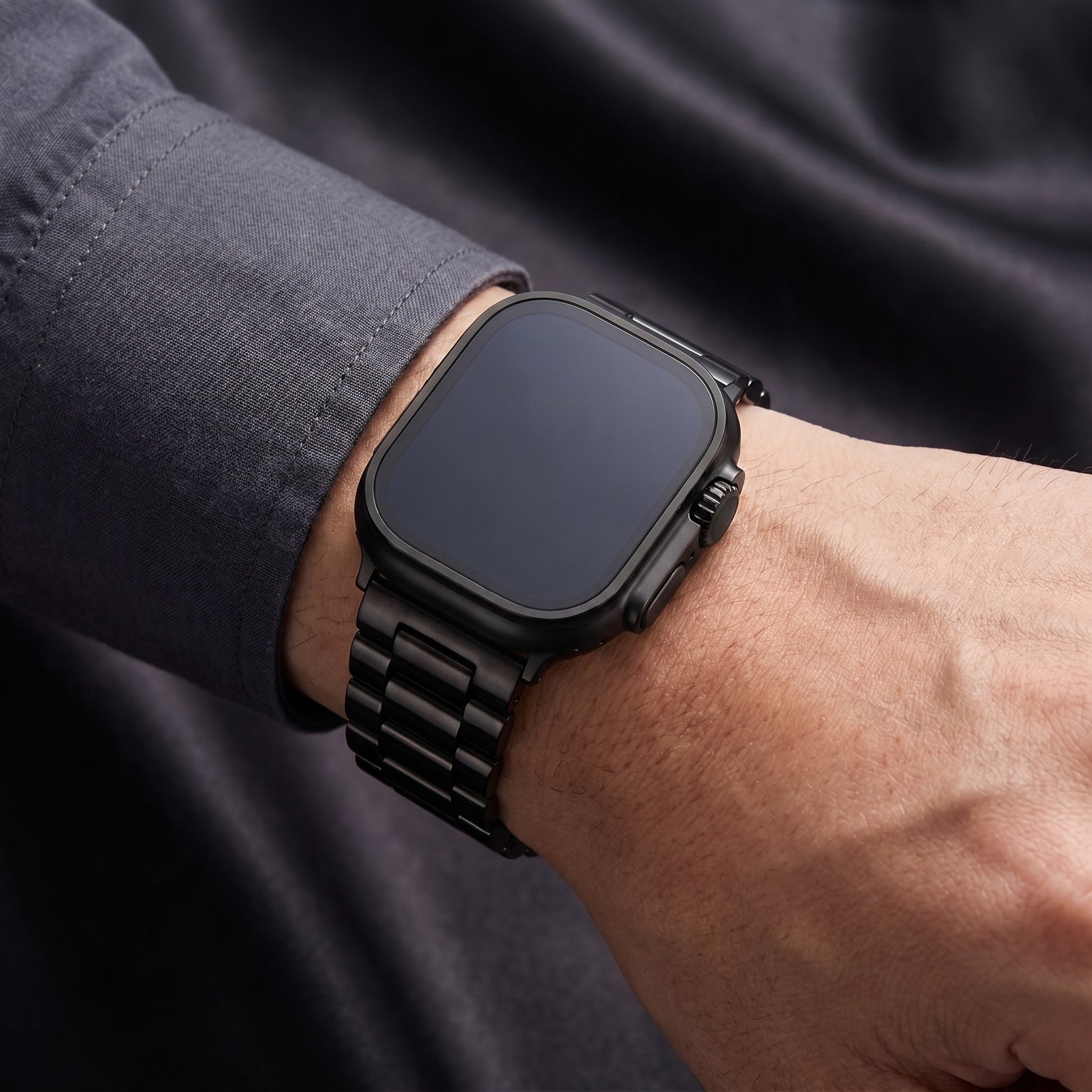 polished black colour stainless steel metal tri link bracelet apple watch strap made for apple watch series 11 45mm 46mm 49mm Ultra 3